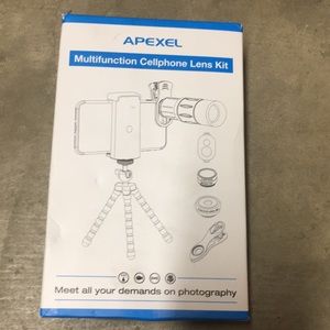 APEXEL Multifunction Cellphone Lens Kit. Great Christmas gift